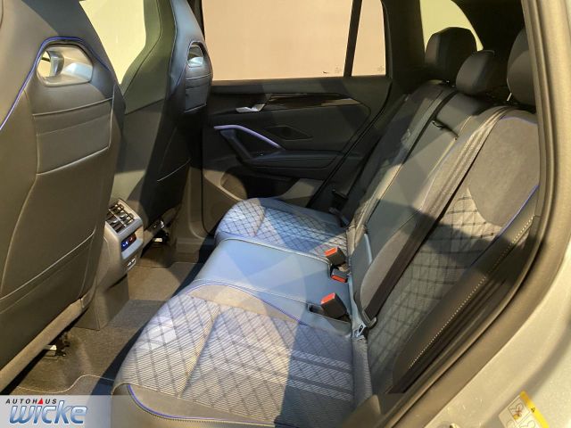 Tiguan 2.0 TDI DSG R-Line NAVI KLIMA LED PANO