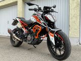KTM Duke 125 - KTM VON 1 BIS 50 CCM
