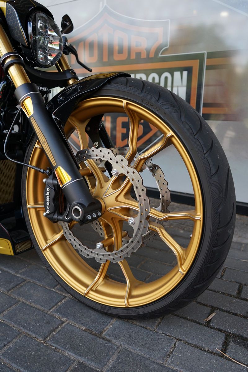 Fahrzeugabbildung Harley-Davidson Softail Breakout 114 Thunderbike Umbau GP-Z