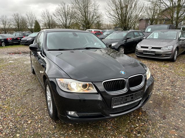 BMW 3 318d Limousine SHZ* PDC* Start/Stop