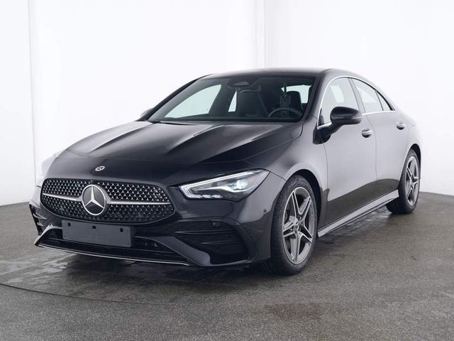 Mercedes-Benz CLA 200 AMG Line Premium Winter-Paket Keyless-Go