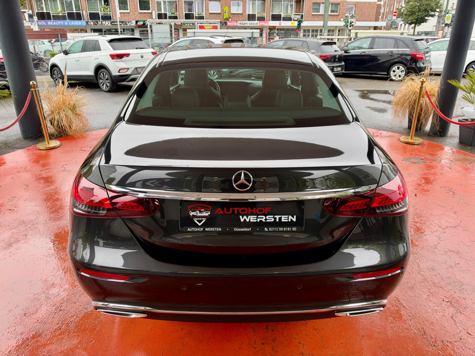 Mercedes-Benz E-Class E Limousine Navi LED Widescreen, миниатюра 4