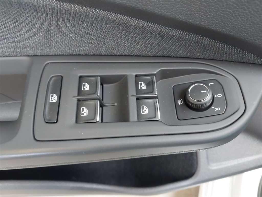 Volkswagen Golf Variant Life 1.0 TSI Winterpaket Standz, миниатюра 13
