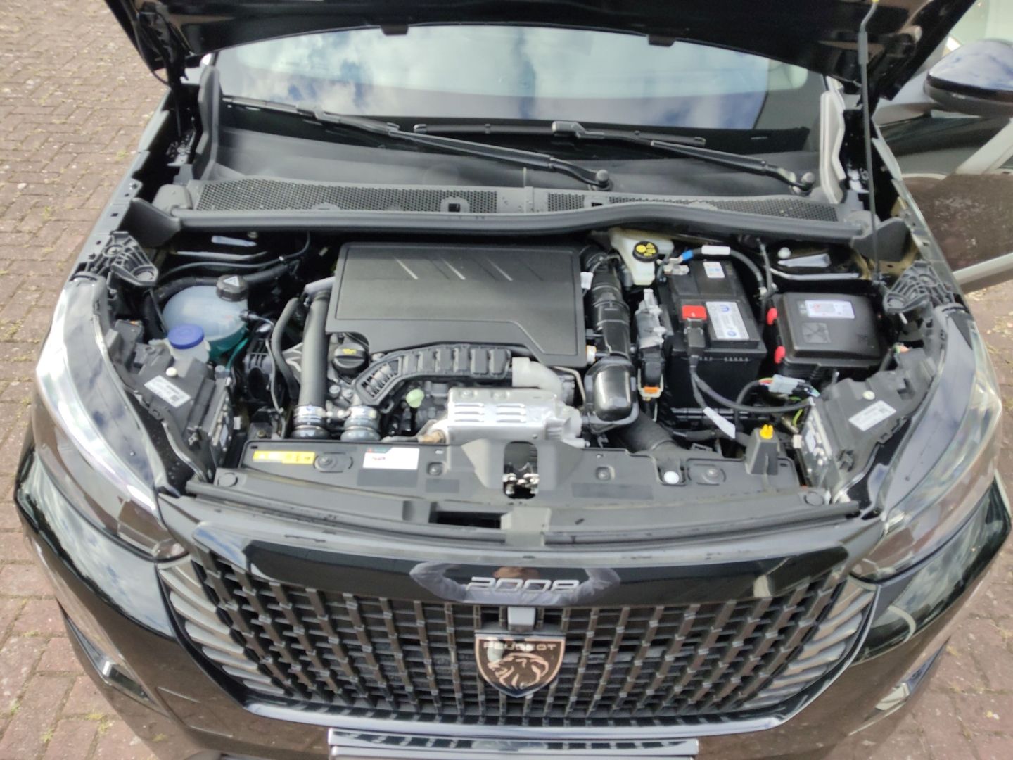 Peugeot 2008 - Bild 14