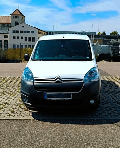 Citroën Berlingo Kastenwagen mit Würth Unterflureinbau 