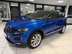 VW T-Roc 2.0 Sport 4M 1.Hand ACC PANO LED CAM DSG
