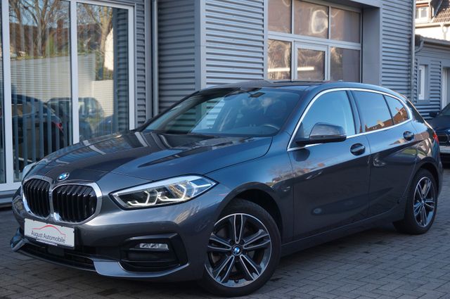 BMW 118i Sport Line DriAss ParkAss LiCokPr Pano KeyL