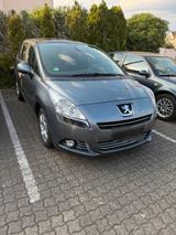 Peugeot 5008 Tüv Neu wenig Km - gebrauchte Peugeot 5008 aus dem Jahr 2010