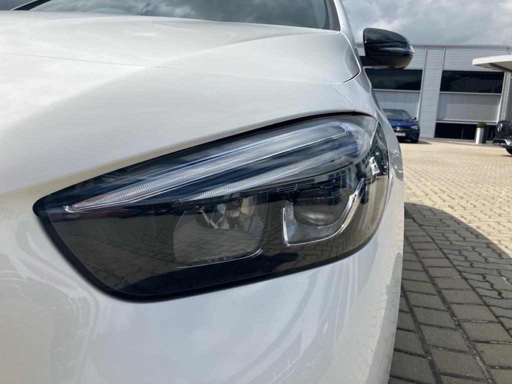 Mercedes-Benz B 220 Progressive+NIGHT+Ambi+LED+Panorama+AHK