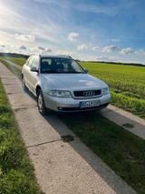 Audi A4 B5 Avant Facelift 1.8T - Audi A4 aus 1999: Kombi