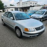 Volkswagen VW Pasat 1,8 Benzin  TÜV 11/2025 - Volkswagen: Pasat