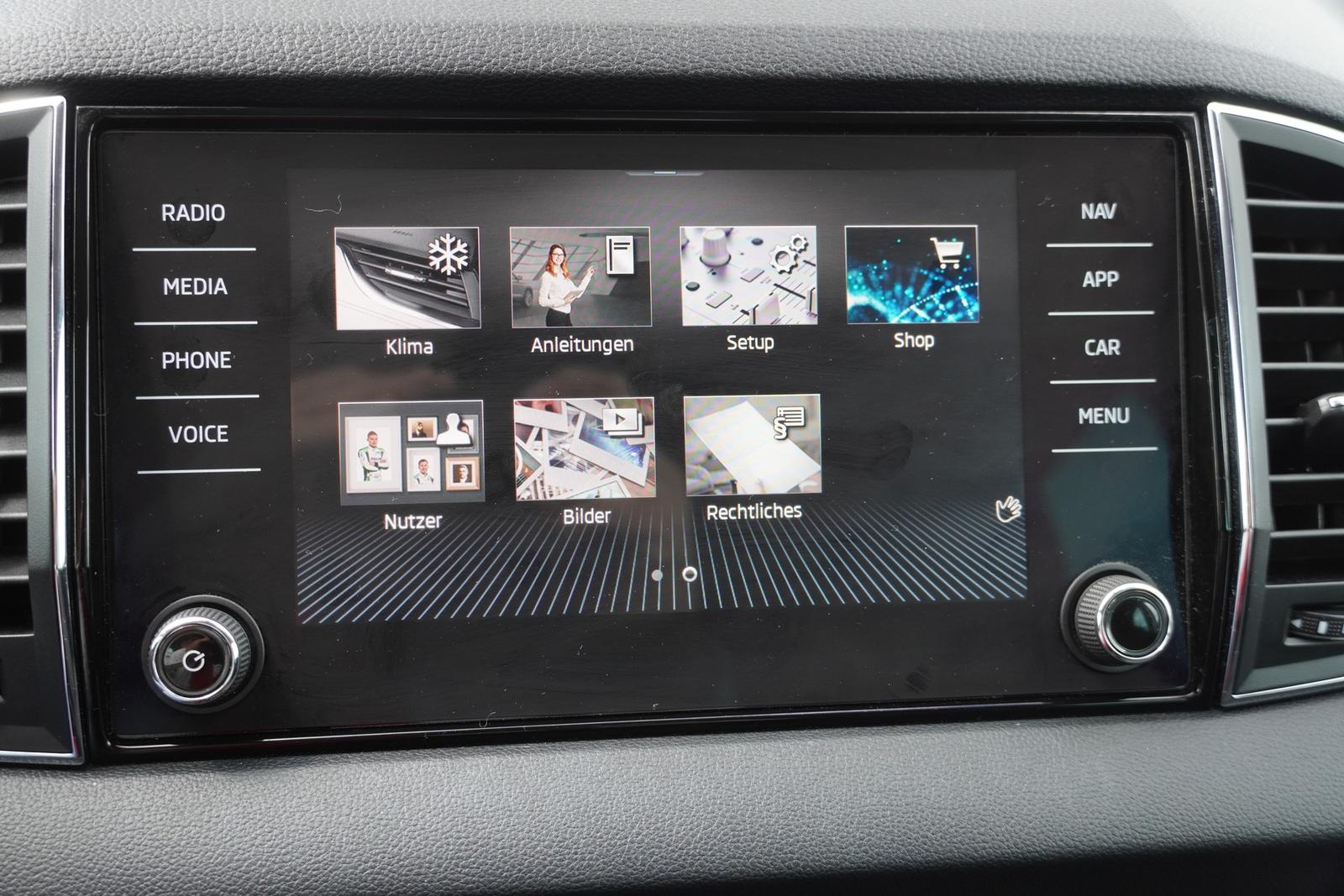 Skoda Karoq 1.5 16V TSI DSG Style ACC Navi Tempomat, миниатюра 16