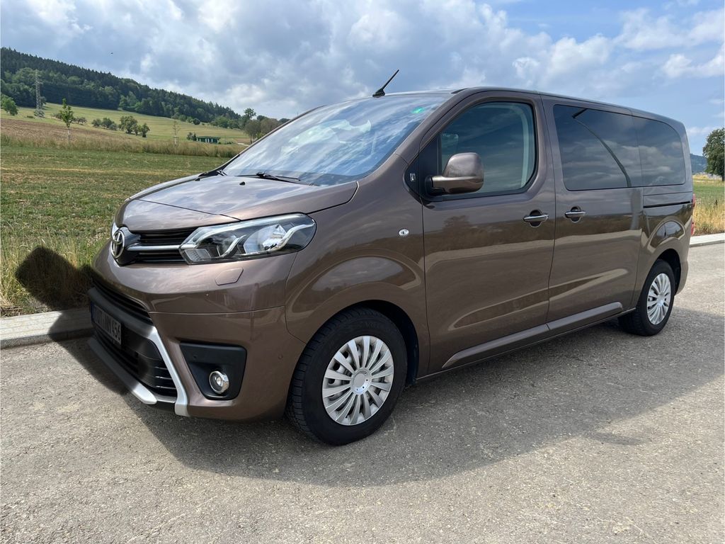 Image of Toyota Proace (Verso)