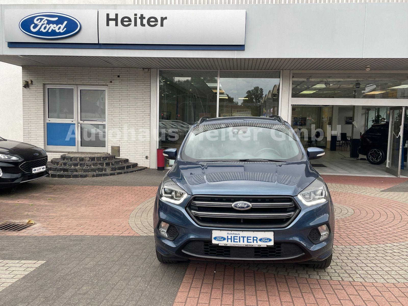 Ford Kuga 1.5 ST-Line / ACC+AHK+19"+Kamera