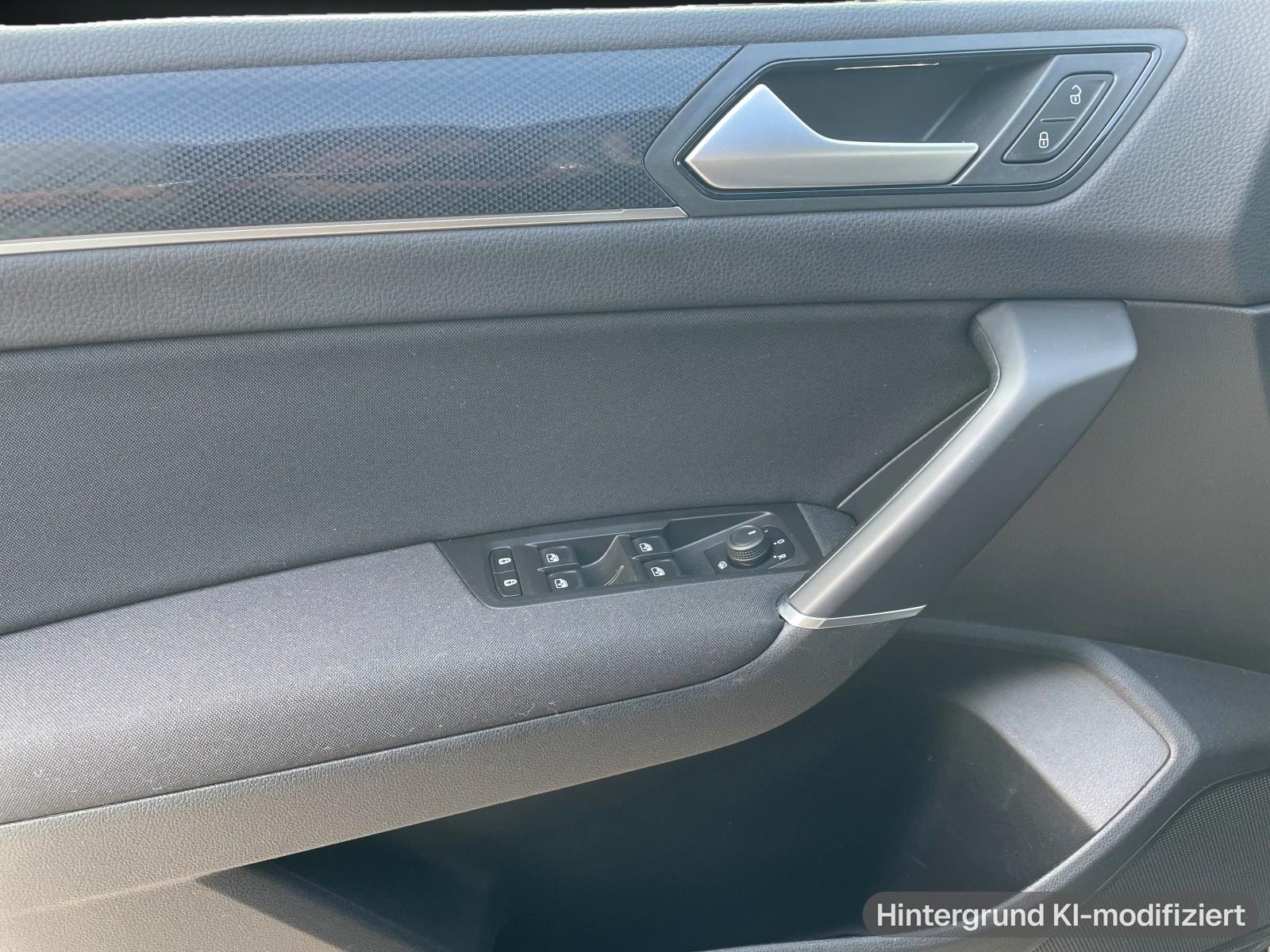 Volkswagen Touran UNITED 150 PS ( * AHK * STANDHEIZUNG * ), миниатюра 11