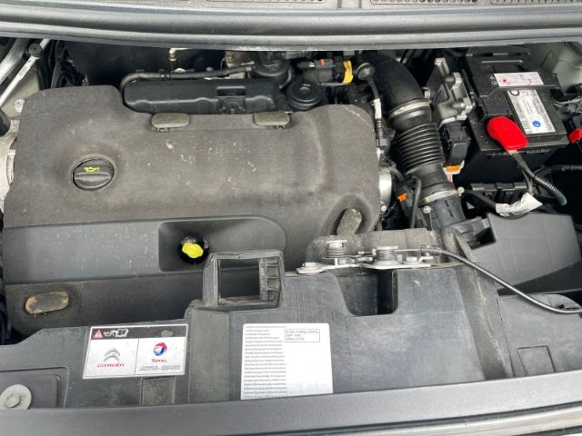 Fahrzeugabbildung Citroën Jumpy Kasten 2.0 BlueHDi 145 Club M-L2H1 Navi, T
