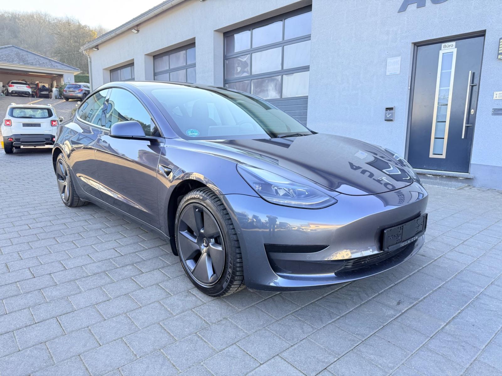 Tesla Model 3 SR+  | *GREY* | RYZEN | *AHK*