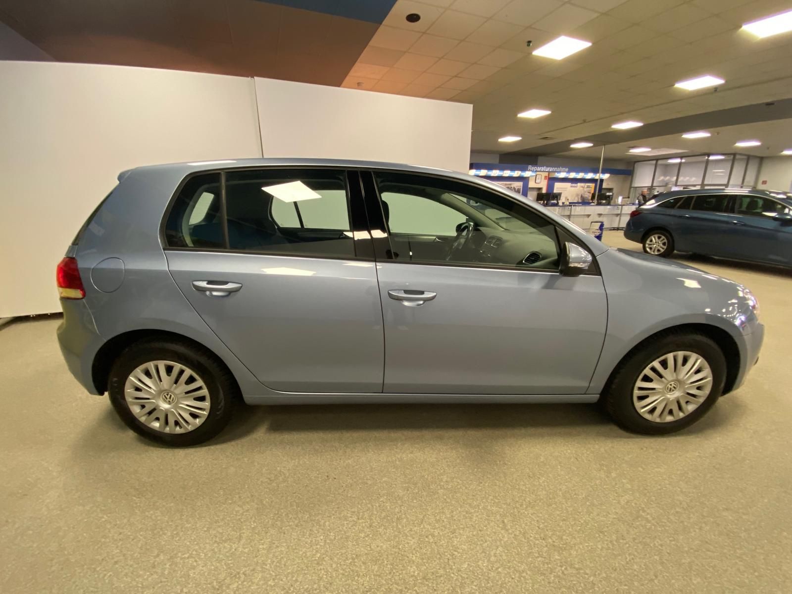 Fahrzeugabbildung Volkswagen Golf 1.4Trendline+KLIMA+ALWETTER+SCHECKHEFT+HU
