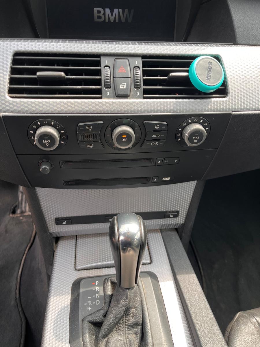 BMW 525 2005 — photo 12