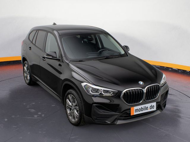 BMW X1 sD18i Kamera DAB NaviPlus HiFi Alarm HUD LED