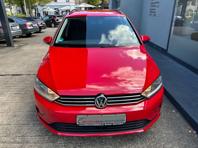 Fahrzeugabbildung Volkswagen Golf Sportsvan VII+NaviZB+Klima+Allwetter LM+