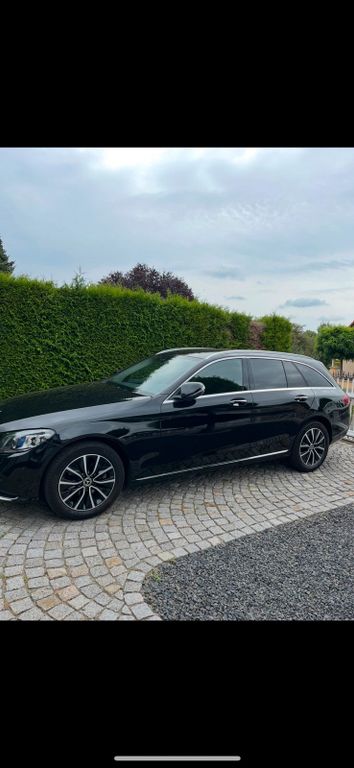 Image of Mercedes-Benz C 200