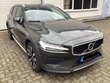 Volvo VOLVO V60 Cross Country Pine Grey - Volvo V60 Cross Country von privat