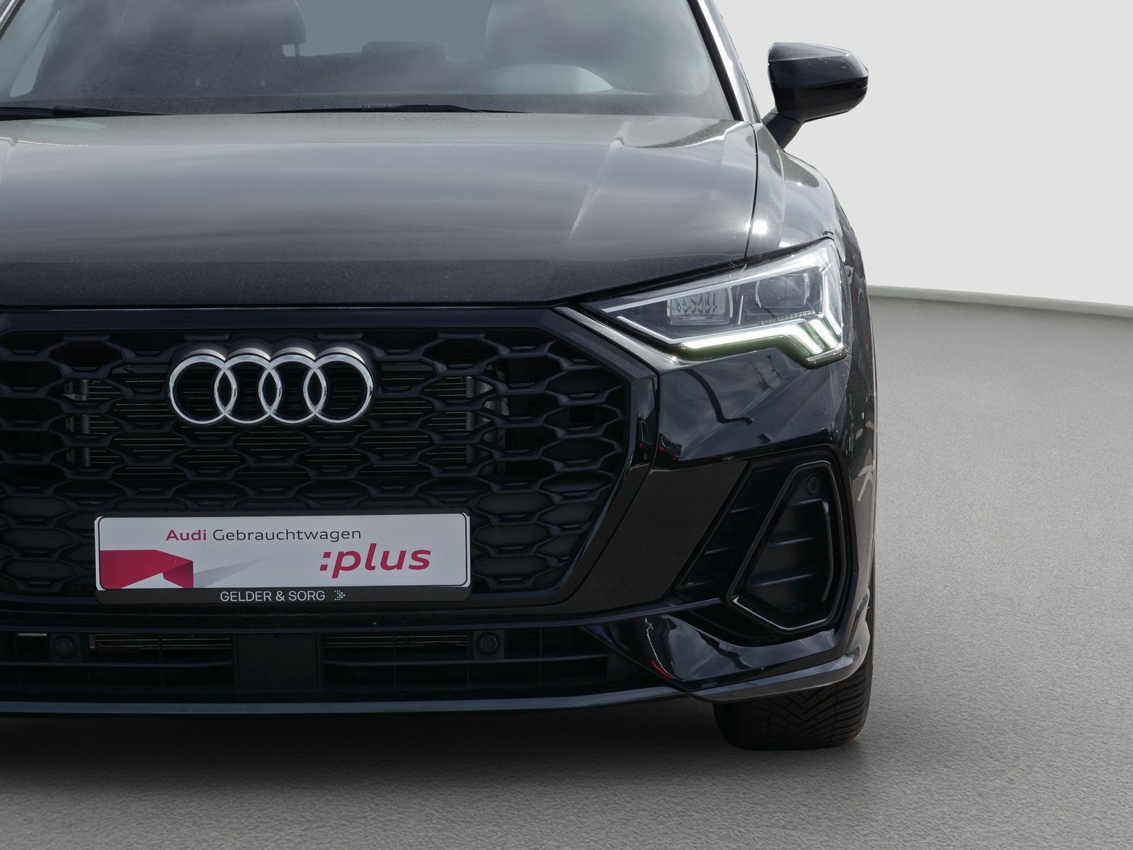 Audi Q3 - Bild 12