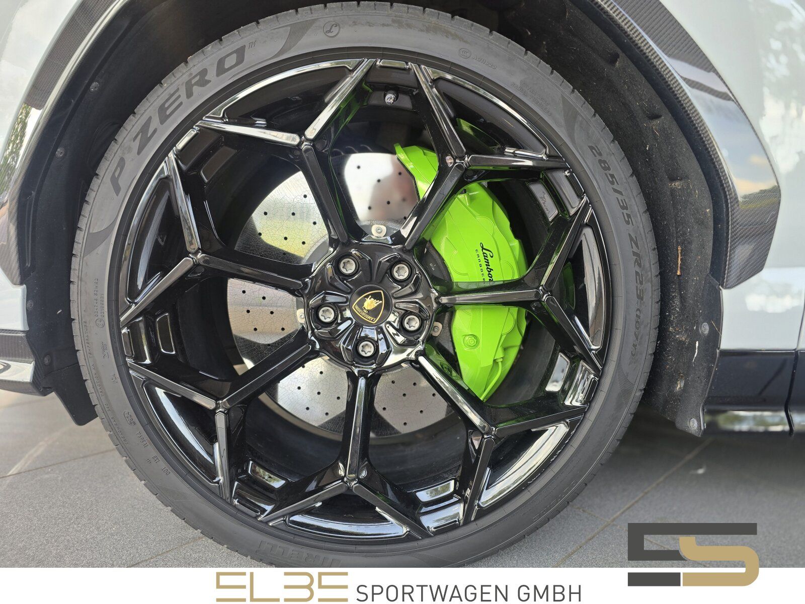Lamborghini Urus PERFORMANTE FULL CARBON Akrapovic B&O foto 13
