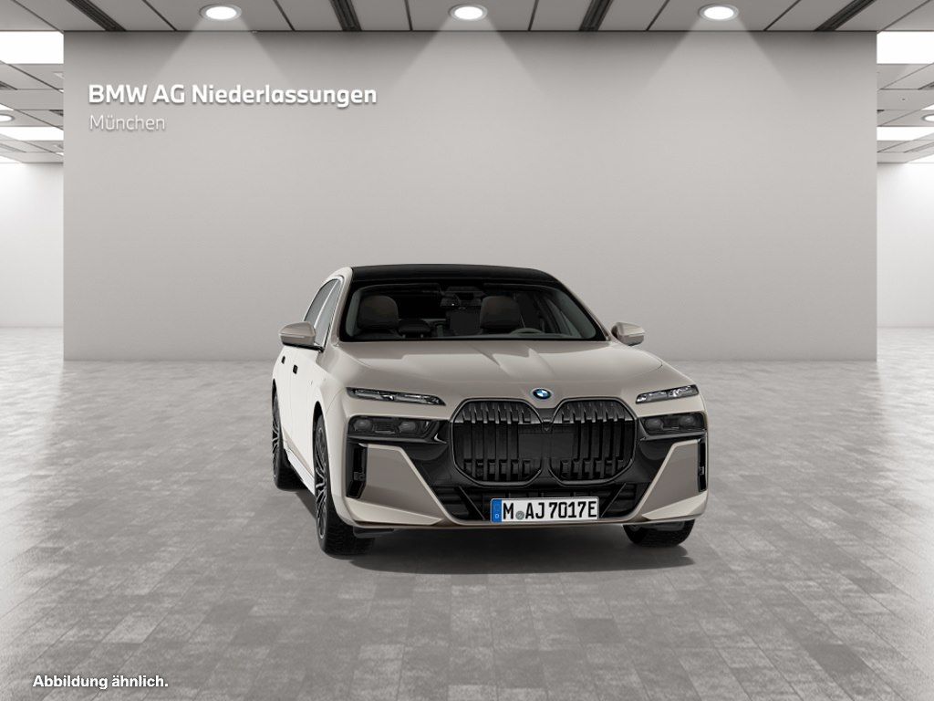 BMW i7 - Bild 13