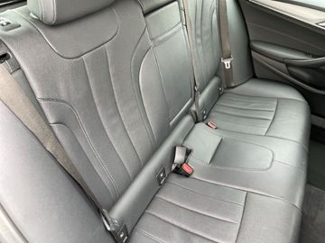 BMW 520 - 4