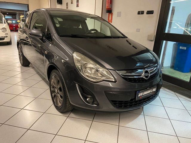 Opel Corsa 1.2 80CV 3 porte GPL-TECH Club - NEOP