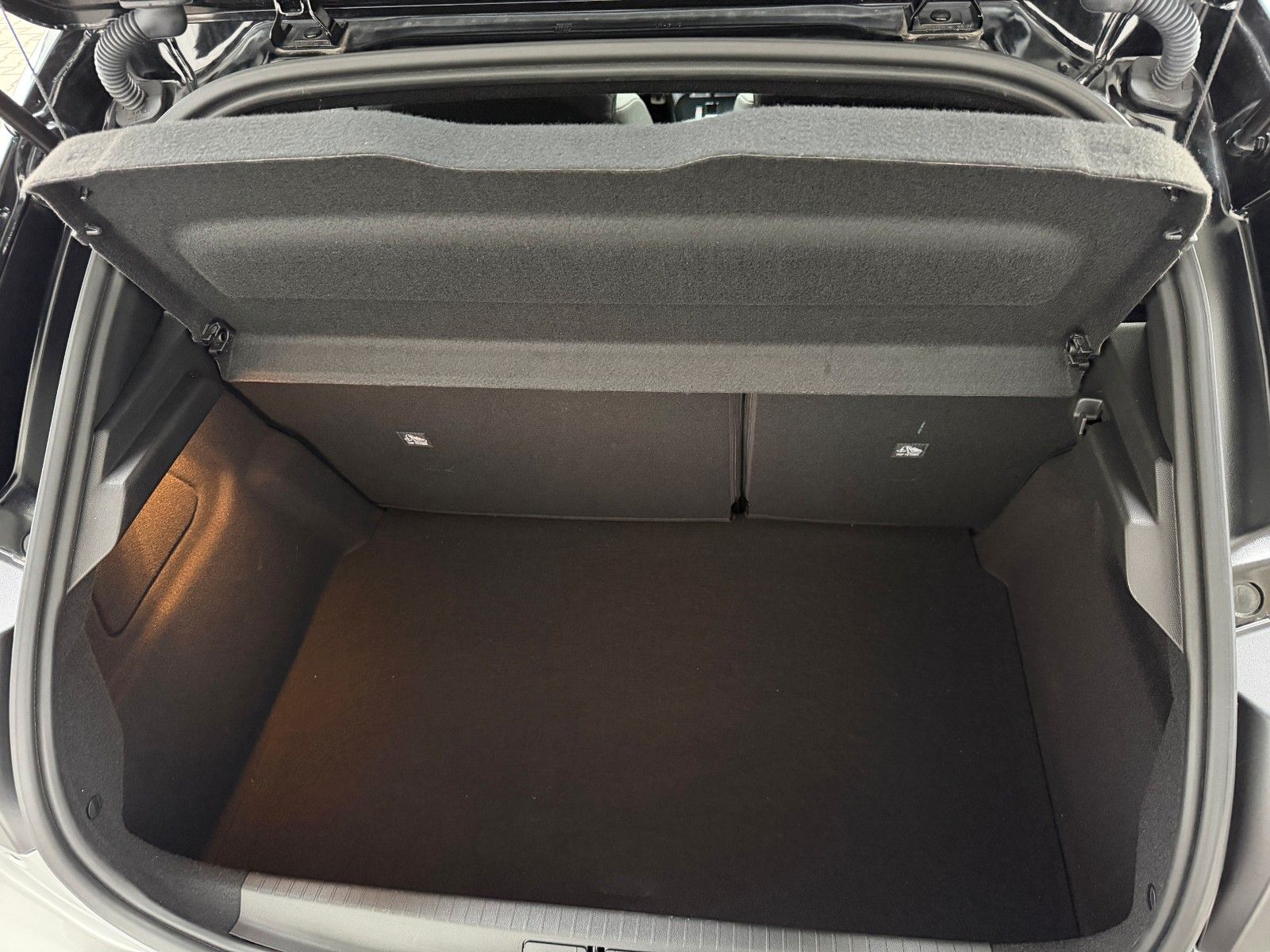 Fahrzeugabbildung Opel Corsa F GS 130 PS Automatik/Navi/Kamera!