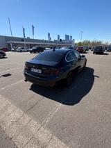 BMW 330e Advantage Automatik Advantage - BMW 330 Unfallwagen