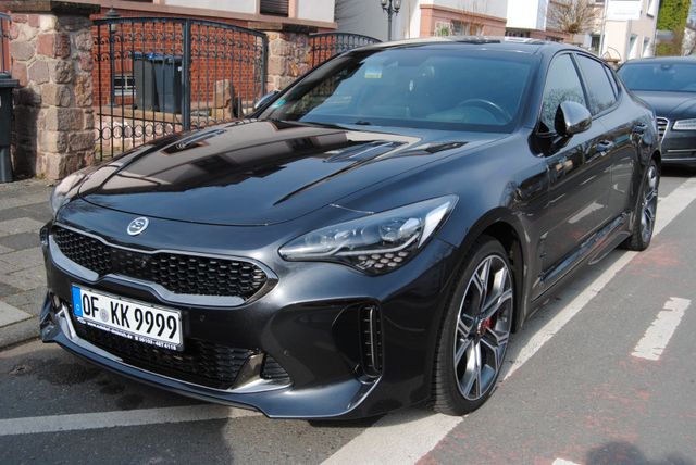 Kia Stinger GT 4WD *Voll-Ausstattung*