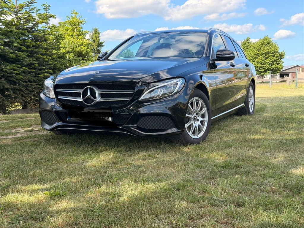 Image of Mercedes-Benz 220