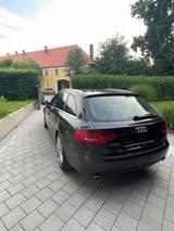 Audi A4 3.0 TDI (DPF) quattro S line Avant PANO, NAV - Audi A4 aus 2011: TDI