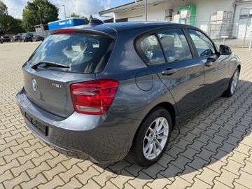 BMW 118 - 6