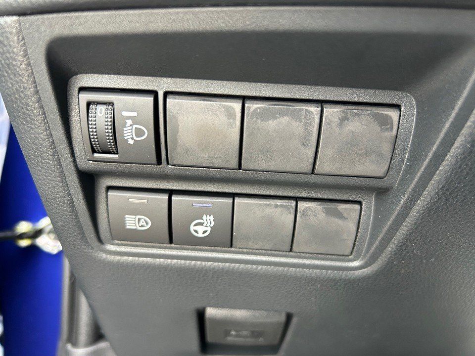 Fahrzeugabbildung Mazda 2 HYBRID 1.5 VVT-i 116 CVT EXCLUSIVE 6J-GARANTIE