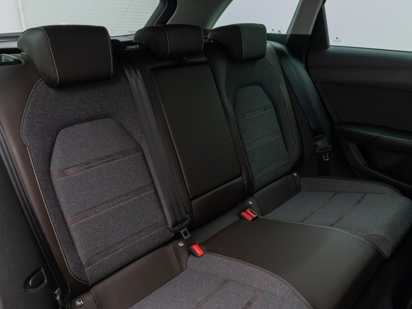 Fahrzeugabbildung SEAT Leon Sportstourer Xcellence Kamera LED 8fach ACC