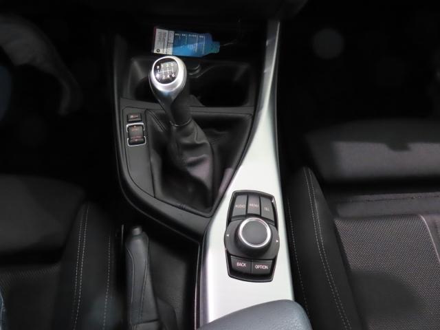BMW 118 i Sport Line Sport Soundsystem HarmanKardon 