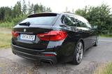 BMW M550d xDrive Touring - B&W | Individual| Panoram - gebrauchte BMW M550 aus dem Jahr 2020