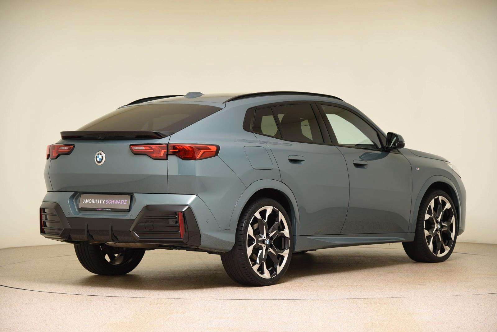 BMW X2 sDrive18d M Sport ACC Keyless LED HUD AHK