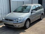 Ford Focus 2.0 Ghia X Automatik*1.Hand*TÜV*PDC*Klima - gebrauchte Ford Focus aus dem Jahr 2003