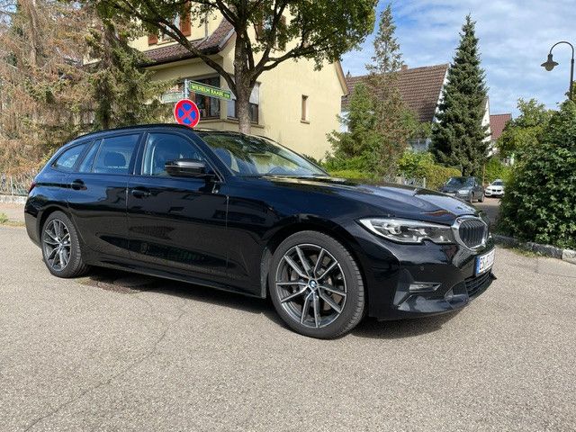Image of BMW 330