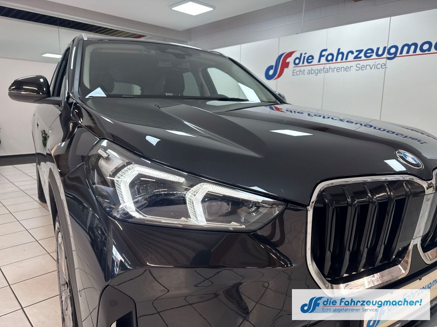 Fahrzeugabbildung BMW X1 xDrive 20 d Park-Assistent Navi Digitales Coc
