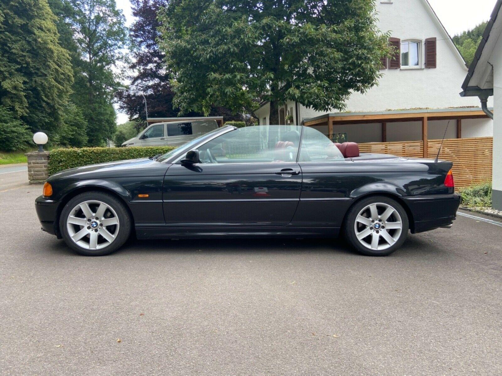 BMW 330 Ci Navi Pro H&K top Zustand original