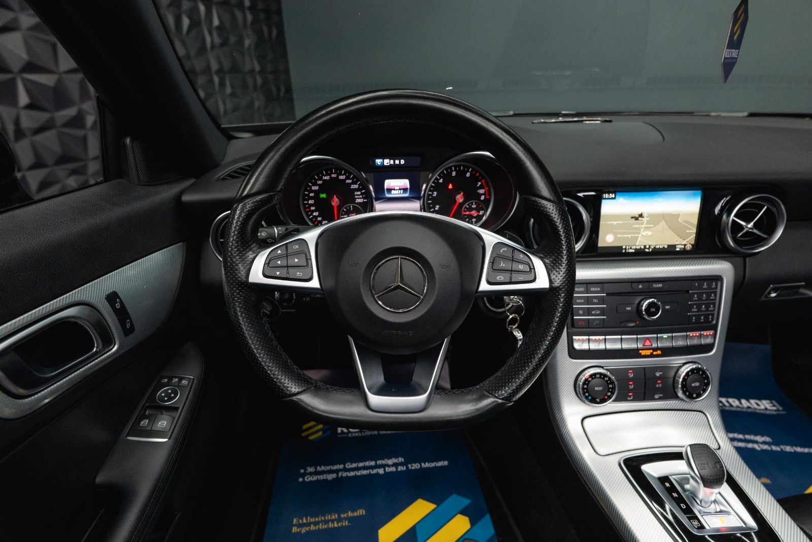 Fahrzeugabbildung Mercedes-Benz SLC 200 Roadster Sport *Sportabgas*Pano*Navi*