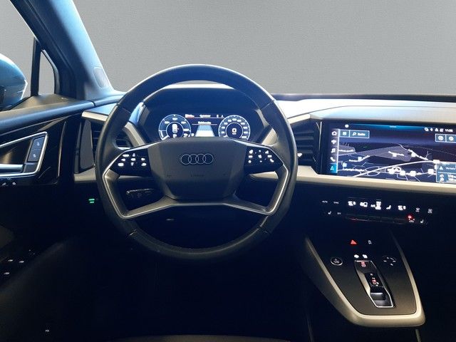 Fahrzeugabbildung Audi Q4 e-tron 40 AHK Navi LED HuD eleHeck Kamera
