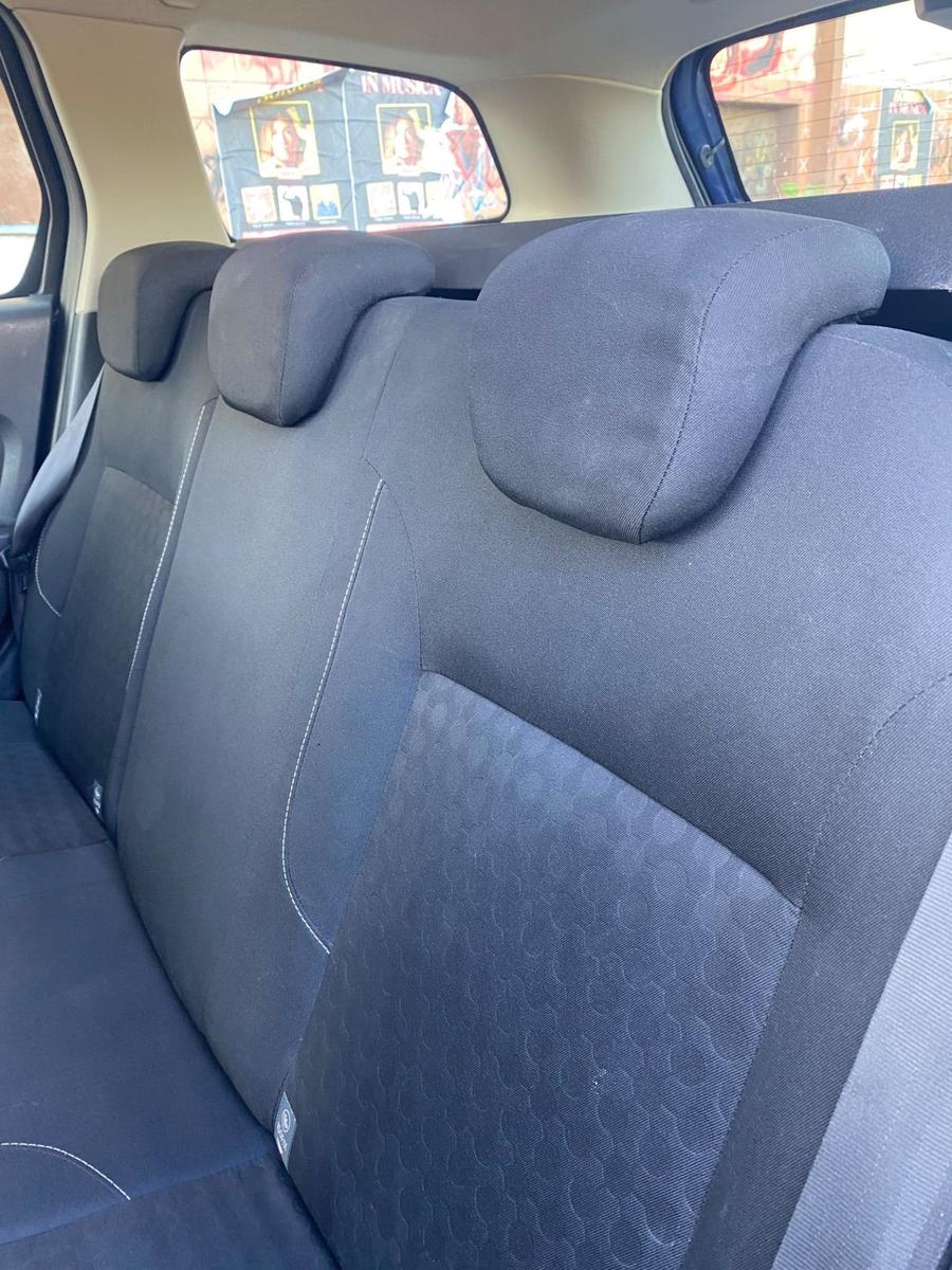 Dacia Logan 2014 — photo 9